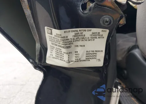 2003 GMC Sierra 1500 Sle z USA, uszkodzony, nr VIN 1GTEK19V53E376057